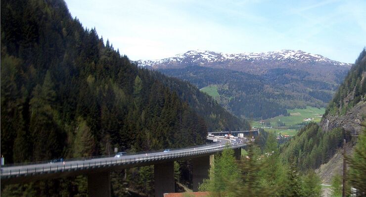 Die Luegbrücke in Österreich