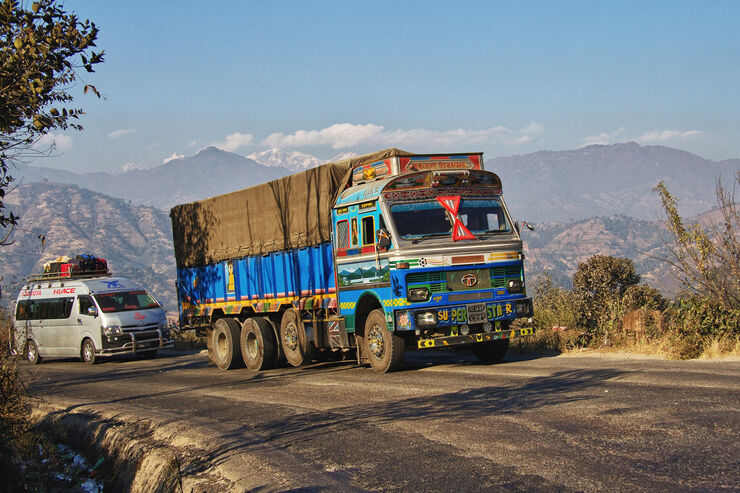 Lkw-Fahren in Nepal, Superstar