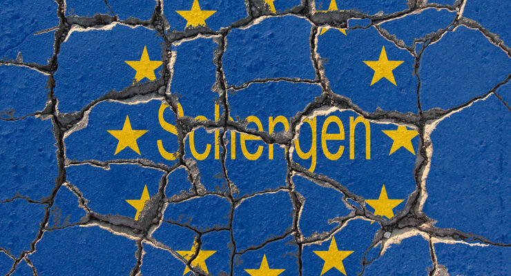 Symbolbild zum Fortbestand des Schengen Raum s wÃ¤hrend der anhaltenden Krise in der EU erodierende