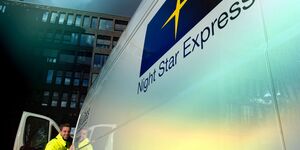 Zusteller von Night Star Express